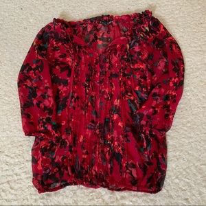 Women’s Floral blouse shirt 💗